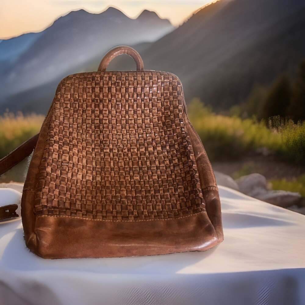 VILENCA HOLLAND Distressed LEATHER WOVEN BACKPACK COGNAC Bag